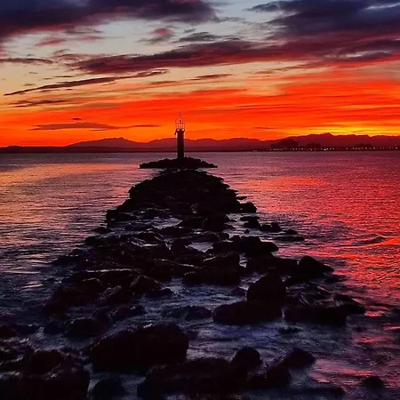 아파트 Beautiful With View 엠푸리아브라바